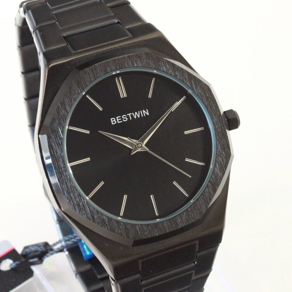 Men's Sports Watch Integrated Bracelet Blacked Out Quartz 41.5mm - Picture 5 of 13